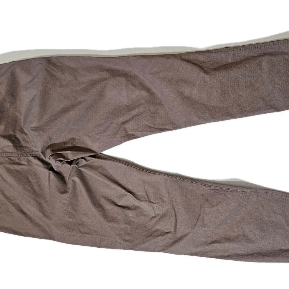 Vuori Pants Unisex Small Brown Jogger Tapered Twill Elastic Waist Casual Pockets